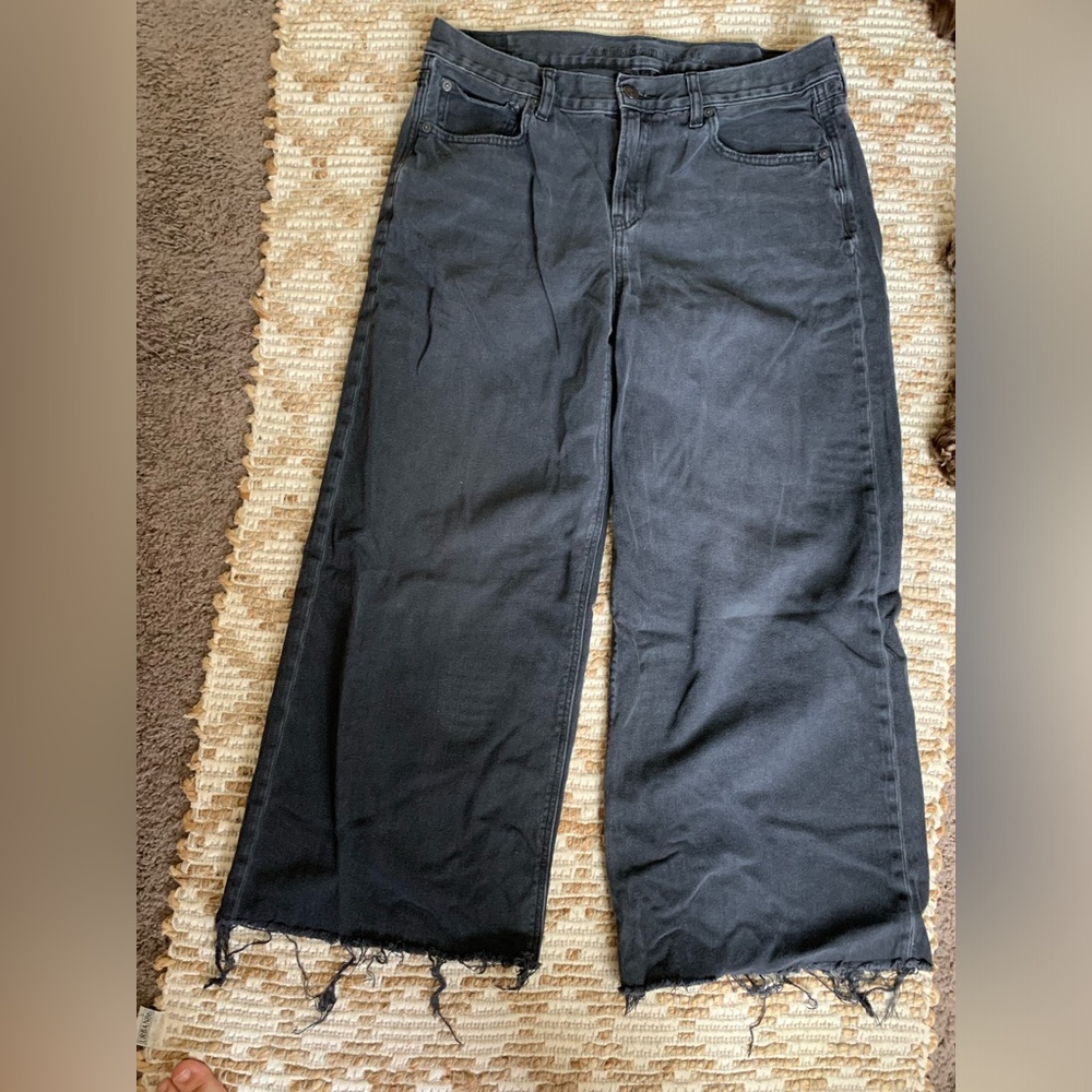 Wide leg jeans